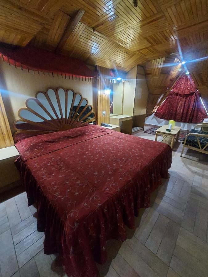 Brightland Hotel Shimla Exterior foto