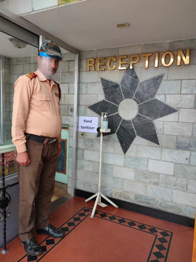 Brightland Hotel Shimla Exterior foto