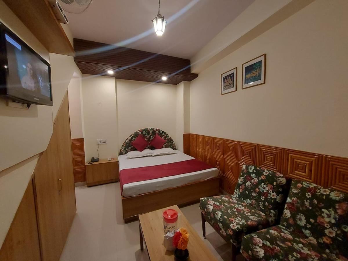 Brightland Hotel Shimla Exterior foto